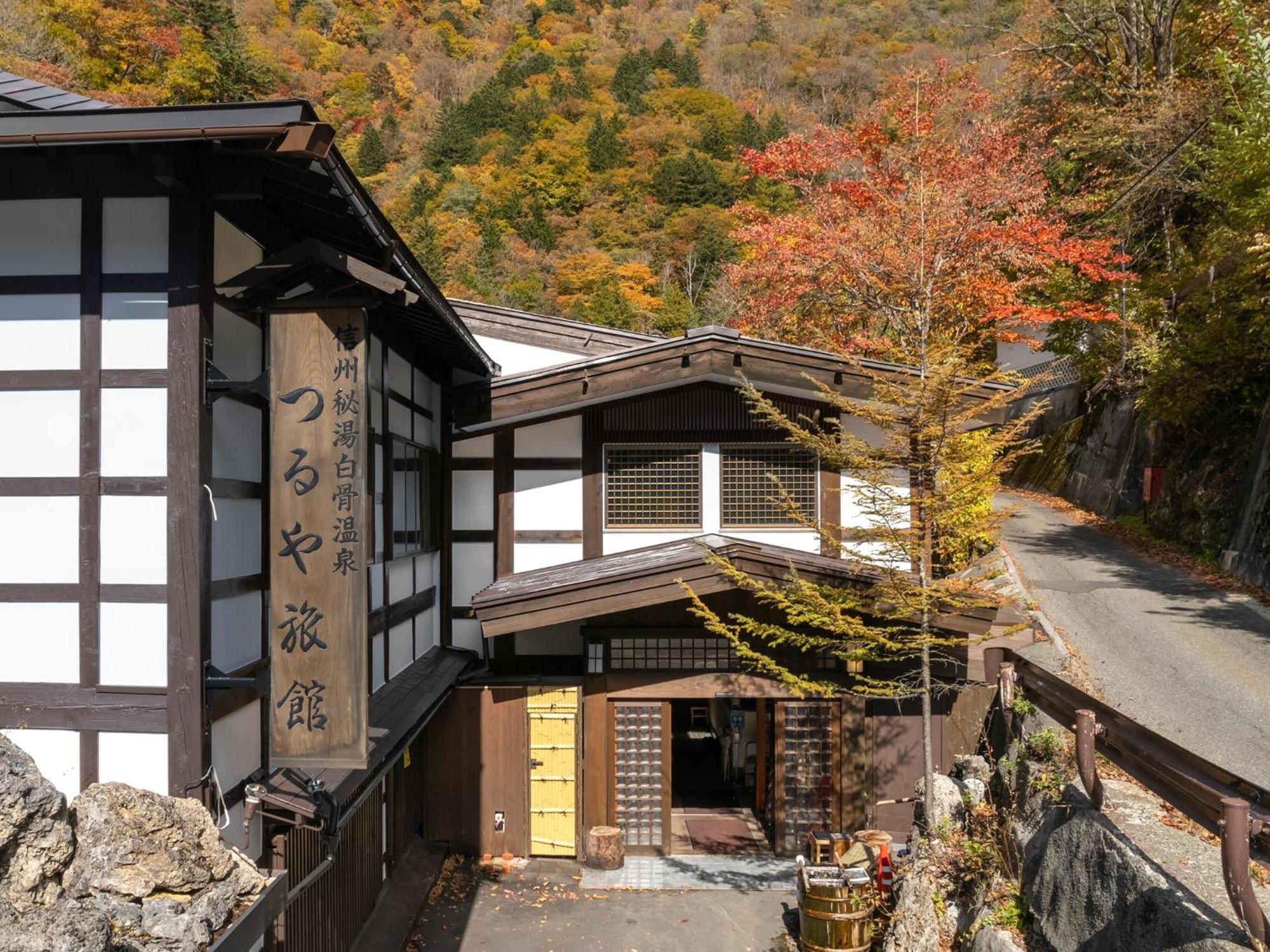 Oyado Tsuruya Hotel Matsumoto Buitenkant foto